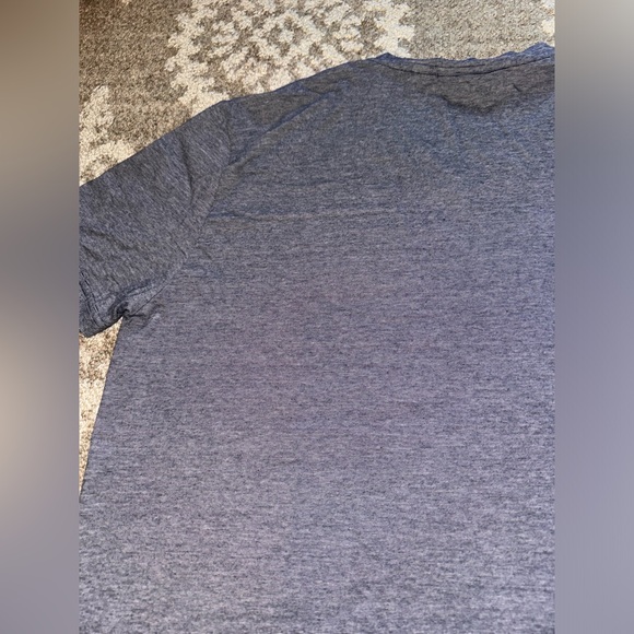 Men’s Lacoste V-Neck short sleeve shirt - Picture 10 of 11